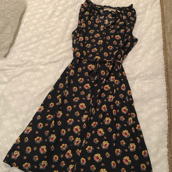 Ann Taylor Loft Floral Dress - Picture 2 of 5